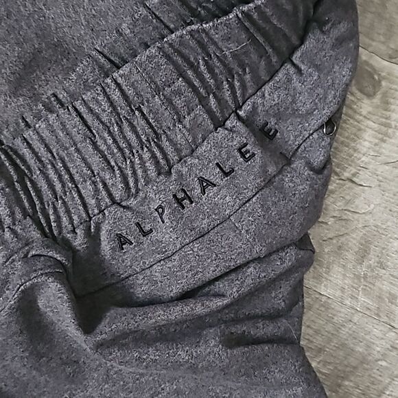 Alphalete Joggers Dark Grey athletic Activewear pants - Picture 8 of 11